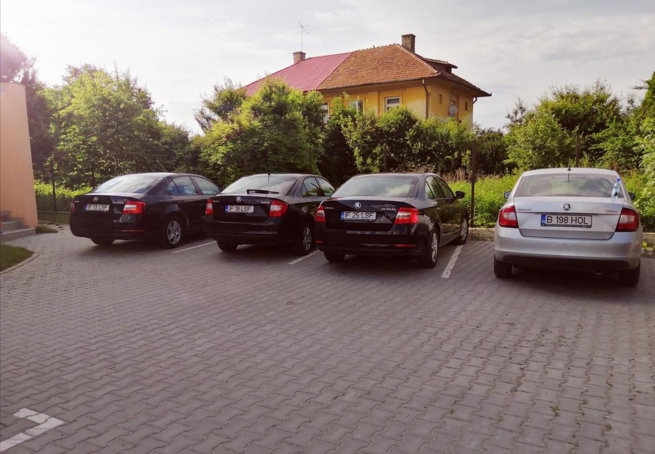 Majestic Residence Braşov Extérieur photo
